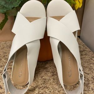 WHITE MOUNTAIN COVINGTON SANDAL